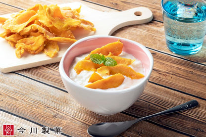 今川製菓 ドライマンゴー 切り落とし 1kg ドライフルーツ マンゴー 業務用 チャック袋 入り (大きさ不揃い)
